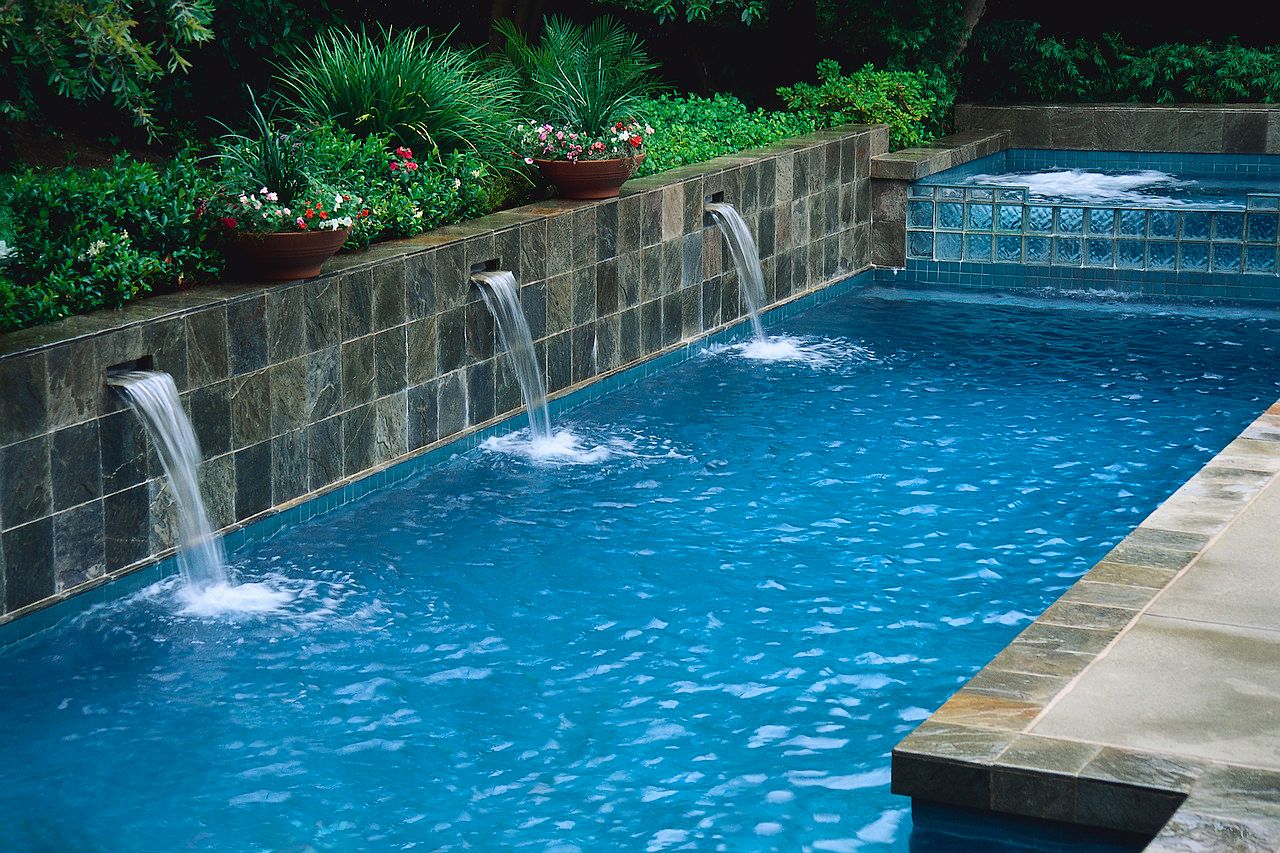 CM Masonry & Pools